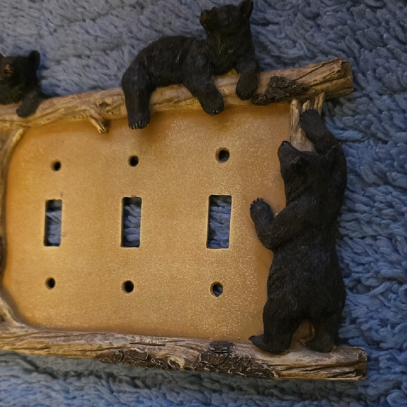 Bear-Themed Light Switch Cover Set - Black and Brown - Picture 4 of 15